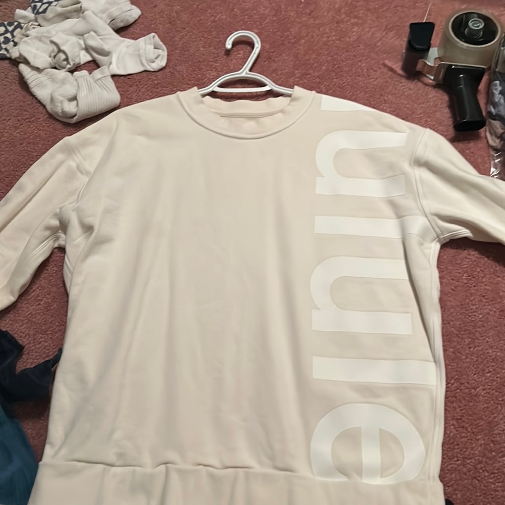 brand new lululemon crew neck